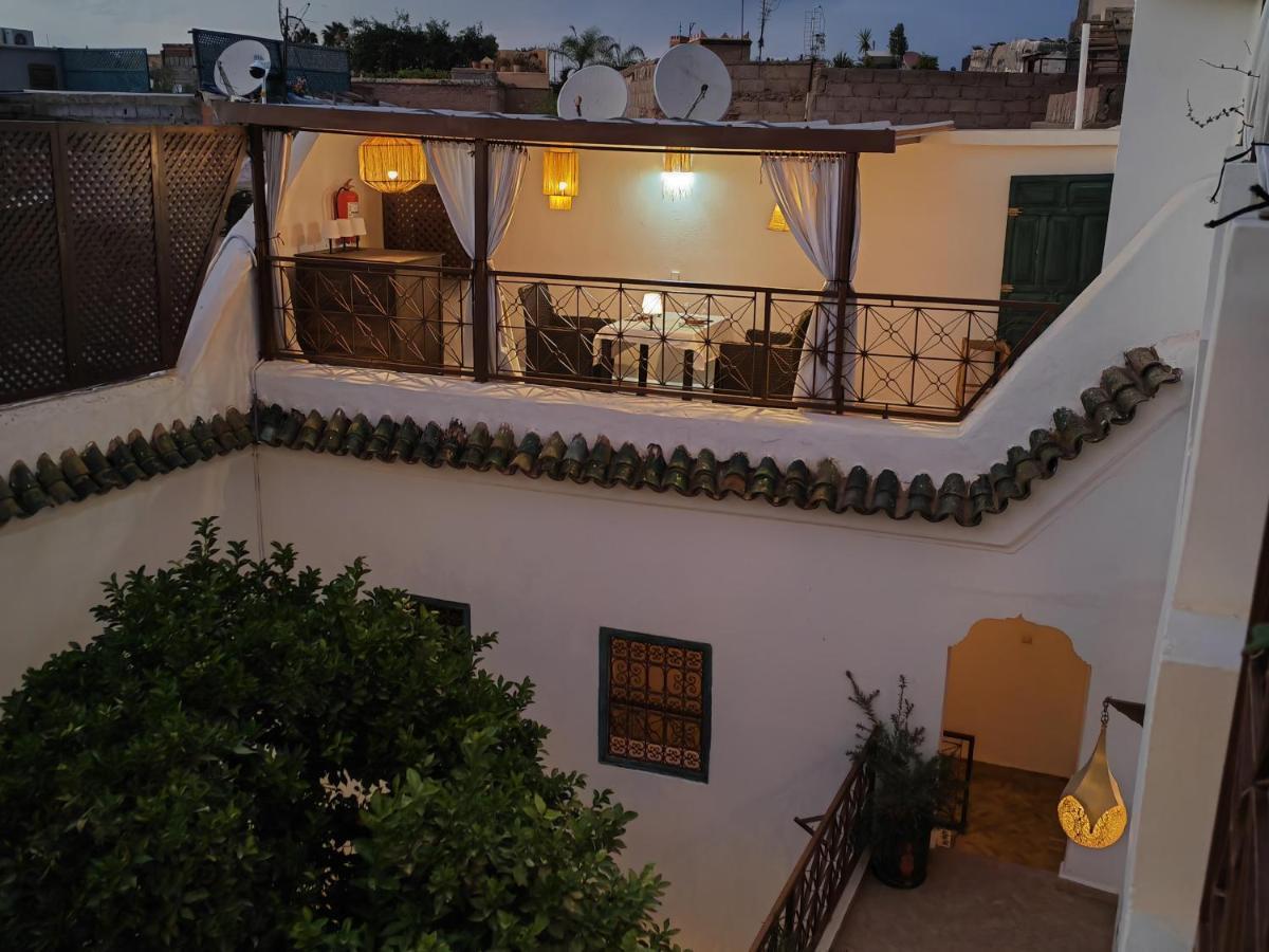 Riad Villa Berna Under Swiss Management Маракеш Екстериор снимка